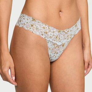 NWT Victoria's Secret Lace Thong Panty Size small